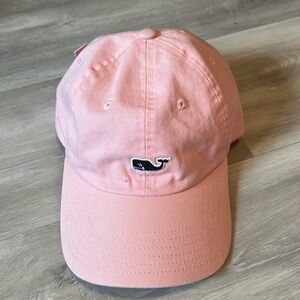 Vineyard Vines baseball hat